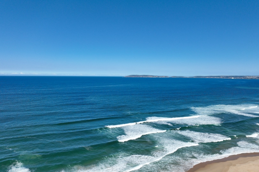Commercial Property for Sale in Keurboomstrand Western Cape